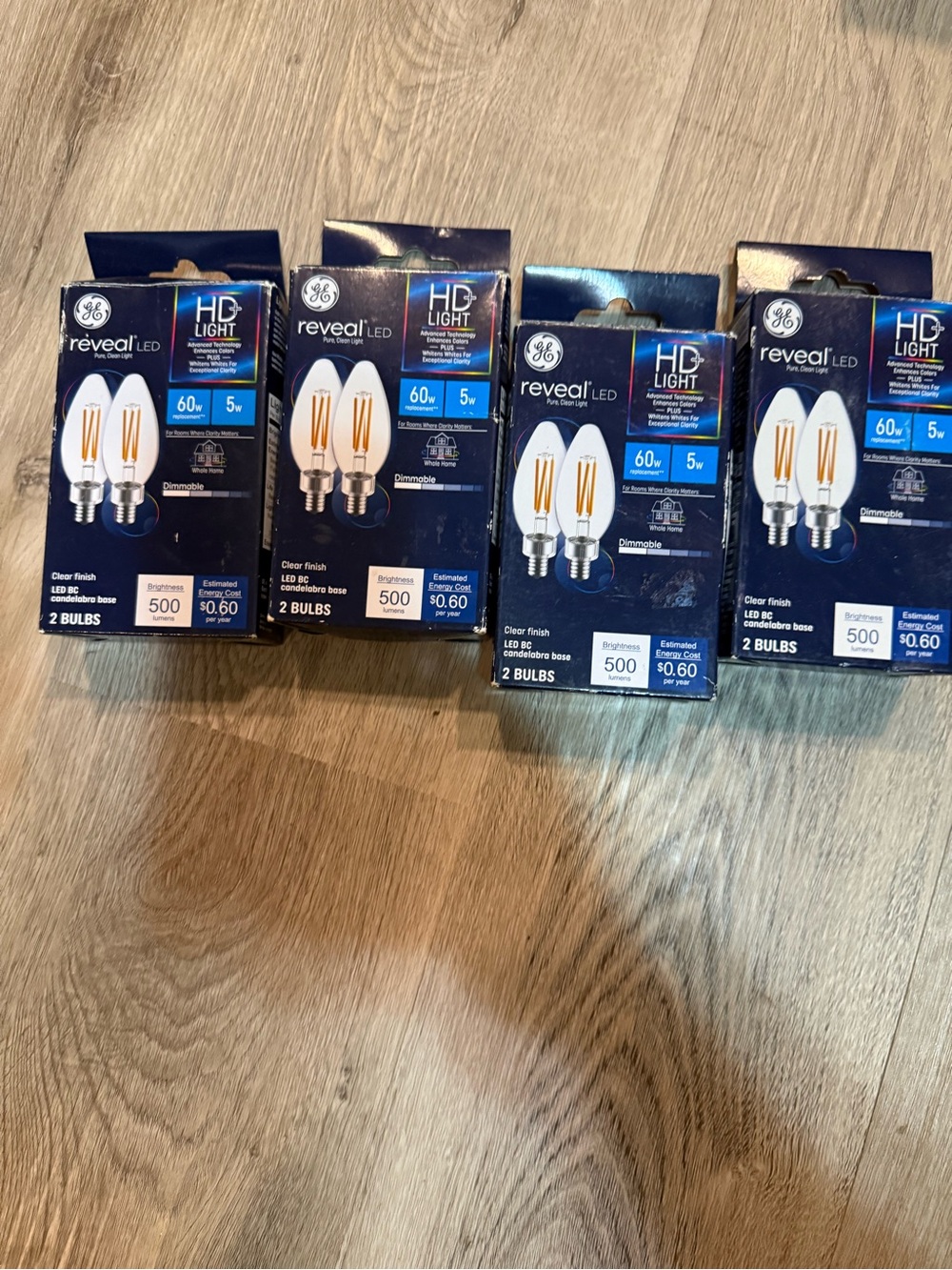 Reveal LED Filament Bulbs - Clear Finish, (4 pack) 500 lumens / 60w 5w